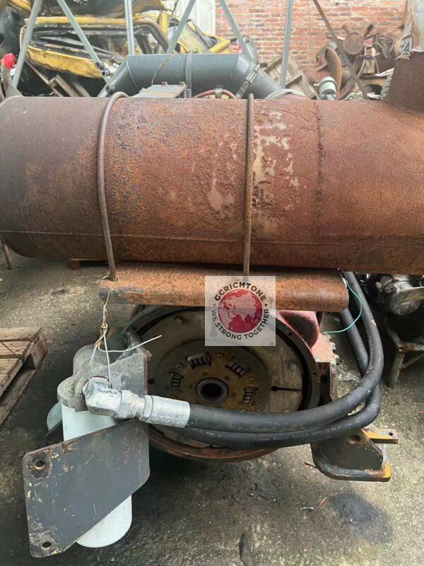 Двигатель Komatsu SAA6D114E-2. Двигатель Komatsu SAA6D114E-2.